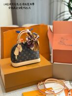 ルイヴィトン n級品 ナノスピーディ モノグラム スカーフ付 ミニハンドバッグ ブラウン レディース新作