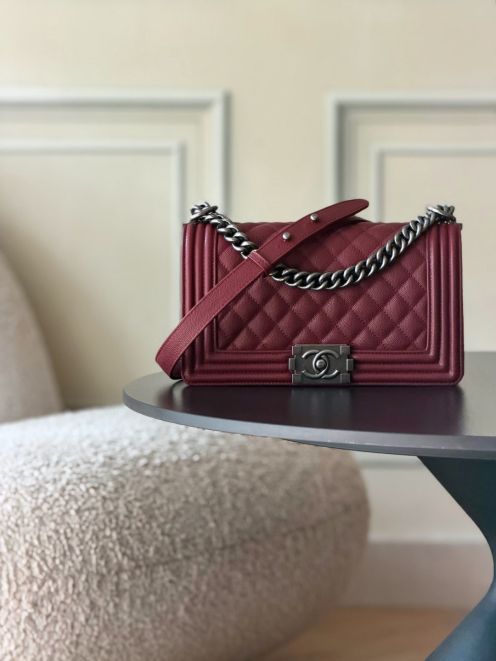 シャネル コピー ボーイシャネル チェーンショルダーバッグ レッド レザー コンパクトバッグ レディース