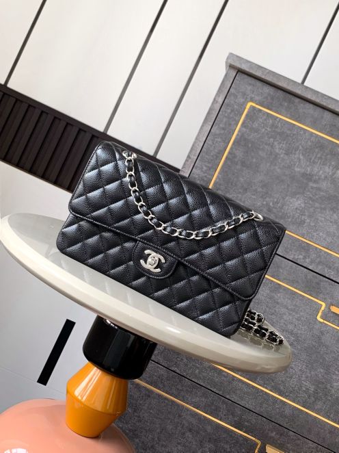 シャネル コピー クラシックフラップ キルティング チェーンショルダーバッグ ブラック レディース 売れ筋