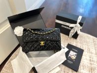 シャネル n級品 クラシックフラップ エナメル キルティング チェーンショルダーバッグ ブラック レディース 売れ筋