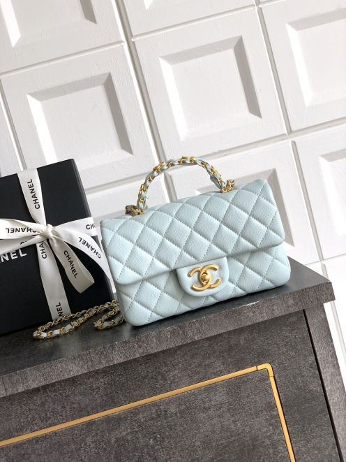 シャネル スーパーコピー 届く クラシックフラップ ミニバッグ ライトブルー キルティング 上品金具 AS5701