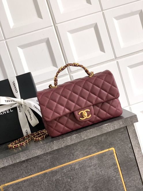 シャネル 並行輸入品 クラシックフラップ コンパクトバッグ ボルドー キルティング加工 上品デザイン AS5702