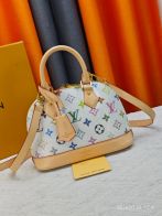 ルイヴィトン スーパーコピー アルマ ミニボストンバッグ ホワイト マルチカラーモノグラム ビジュー装飾 おすすめ M53152 M99949 M82717