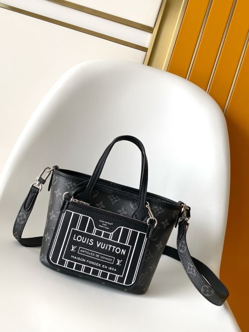 ルイヴィトン スーパーコピー ネヴァーフル ミニバッグ モノグラム ブラック 2WAY仕様 ロゴデザイン M12099