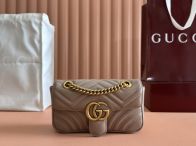 グッチ スーパーコピー GGマーモント ミニショルダーバッグ モカベージュ キルティングチェーン 注目商品 446744