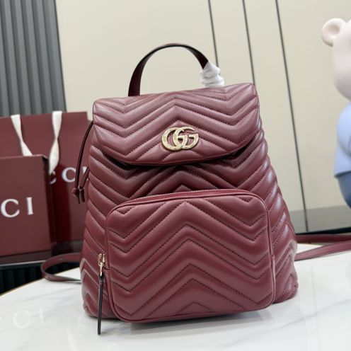 グッチ スーパーコピー GGマーモント バックパック キルティングレザー レッド系 コンパクトバッグ 人気モデル 861878