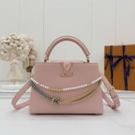 ルイヴィトン n級品 カプシーヌ ミニバッグ ハンドバッグ ピンク チェーン装飾 レディース 人気モデル  M28199