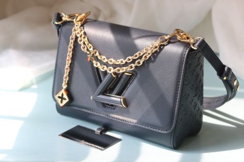 ルイヴィトン コピー ツイスト ミニバッグ ブラック チェーンショルダーバッグ レディース おすすめ M50512 M14341 M14342