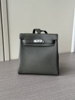 エルメス スーパーコピー 届く ケリー バックパック グレー シルバー金具 上品デザイン