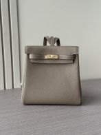 エルメス スーパーコピー ケリー バックパック グレージュ ゴールド金具 上品デザイン
