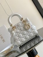 ディオール コピー レディディオール ハンドバッグ ホワイト カナージュステッチ ゴールド金具 M0538