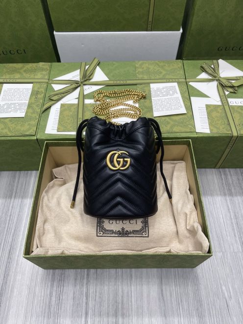 グッチ ハイブランド GGマーモント バケットバッグ ブラック レディース 注目商品 575163