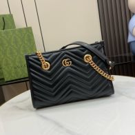 グッチ n級品 GGマーモント チェーンショルダーバッグ ブラック 新作 レディース 779727