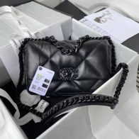 シャネル スーパーコピー 届く シャネル19 チェーンショルダーバッグ ブラック 定番