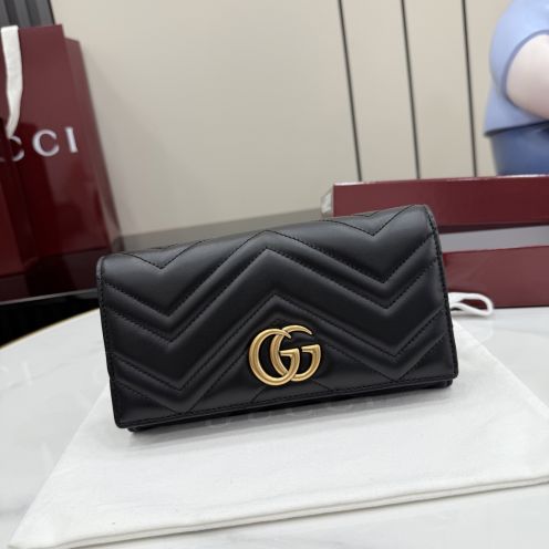 グッチ スーパーコピー GGマーモント フラップ長財布 ブラック レザー レディース 売れ筋 443436