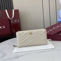 グッチ スーパーコピー GGマーモント ラウンドジップ長財布 アイボリー レディース 売れ筋 837758