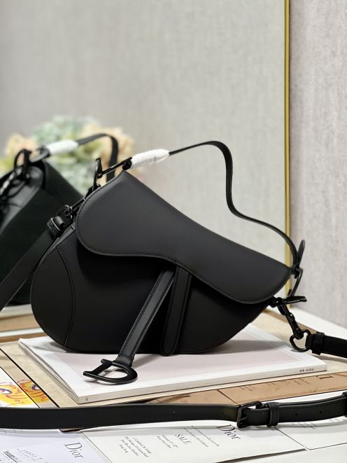 ディオール 並行輸入品 サドル ショルダーバッグ レザー ブラック レディース 定番