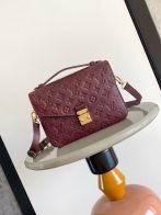 ルイヴィトン コピー ポシェット・メティス ハンドバッグ ボルドー ゴールド金具 エンボスレザー 上品デザイン M41487 M40780