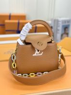 ルイヴィトン スーパーコピー カプシーヌ ミニバッグ ブラウン チェーン付き上品デザイン M21798