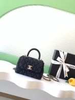 シャネル 並行輸入品 ココハンドル ミニバッグ ブラックデニム キルティング コンパクトバッグ 上品モデル AS4244