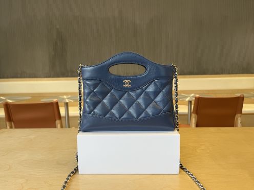 シャネル 並行輸入品 シャネル31 ハンドバッグ ネイビー キルティングレザー 上品チェーン AP3756