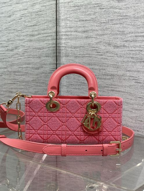 ディオール スーパーコピー レディディオール 2WAYミニバッグ コーラルピンク カナージュ刺繍 ゴールド金具 上品デザイン