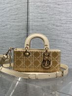 ディオール スーパーコピー レディディオール 2WAYミニバッグ ベージュ カナージュ刺繍 ゴールド金具 上品デザイン
