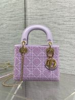 ディオール スーパーコピー レディディオール ミニバッグ ラベンダー カナージュ刺繍 ゴールド金具 フェミニンデザイン