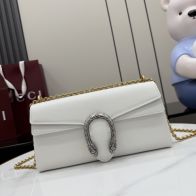 グッチ スーパーコピー 届く ディオニュソス コンパクトバッグ ホワイトレザー ゴールドチェーン ショルダー 874735