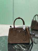 プラダ 並行輸入品 ガレリア ミニボストンバッグ ブラウン スエード調クラシックデザイン 1BA896