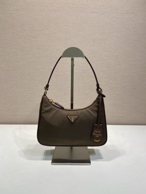 プラダ コピー リエディション2005 ショルダーバッグ ナイロン ブラウン ミニボストンバッグ 上品仕様 1N204M