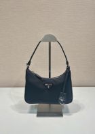 プラダ n級品 リエディション2005 ショルダーバッグ ナイロン ネイビー コンパクトバッグ 上品仕上げ 1N204M