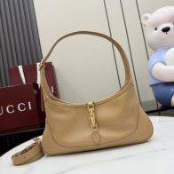 グッチ 並行輸入品 ジャッキー1961 レザー ワンショルダーバッグ キャメル ゴールド金具 863137