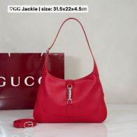 グッチ ハイブランド ジャッキー1961 ショルダーバッグ レッド レザー調 シルバー金具デザイン 863136