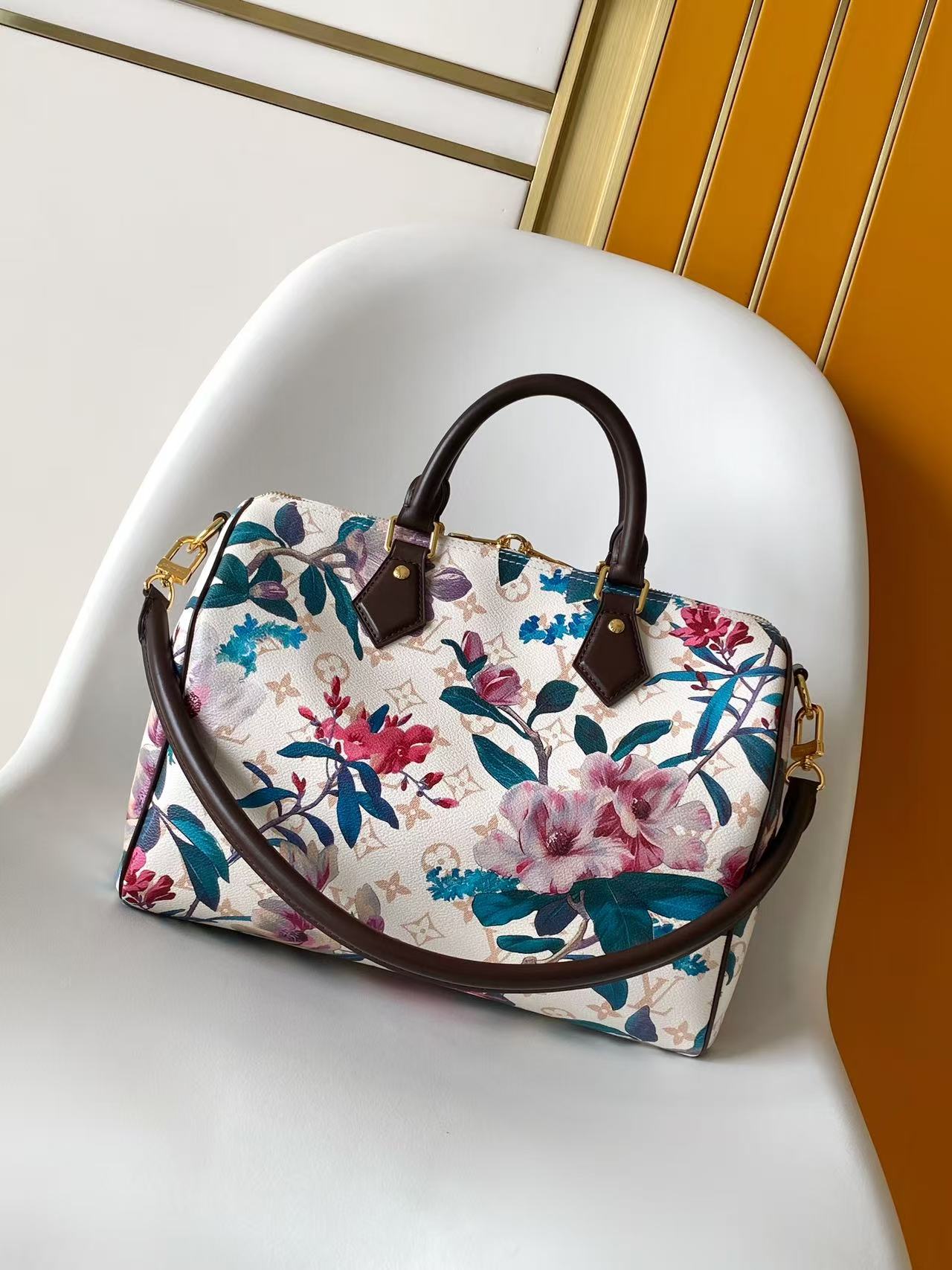 ルイヴィトン n級品 ナノスピーディ モノグラムフローラル ホワイト 花柄_1