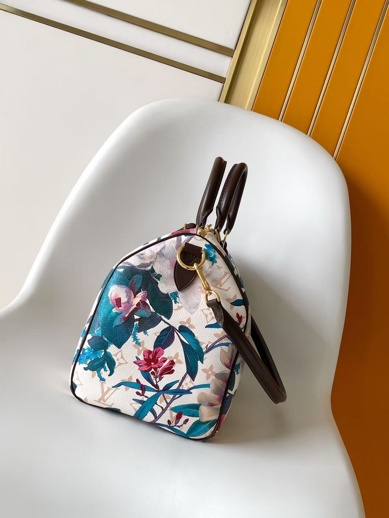 ルイヴィトン n級品 ナノスピーディ モノグラムフローラル ホワイト 花柄_2