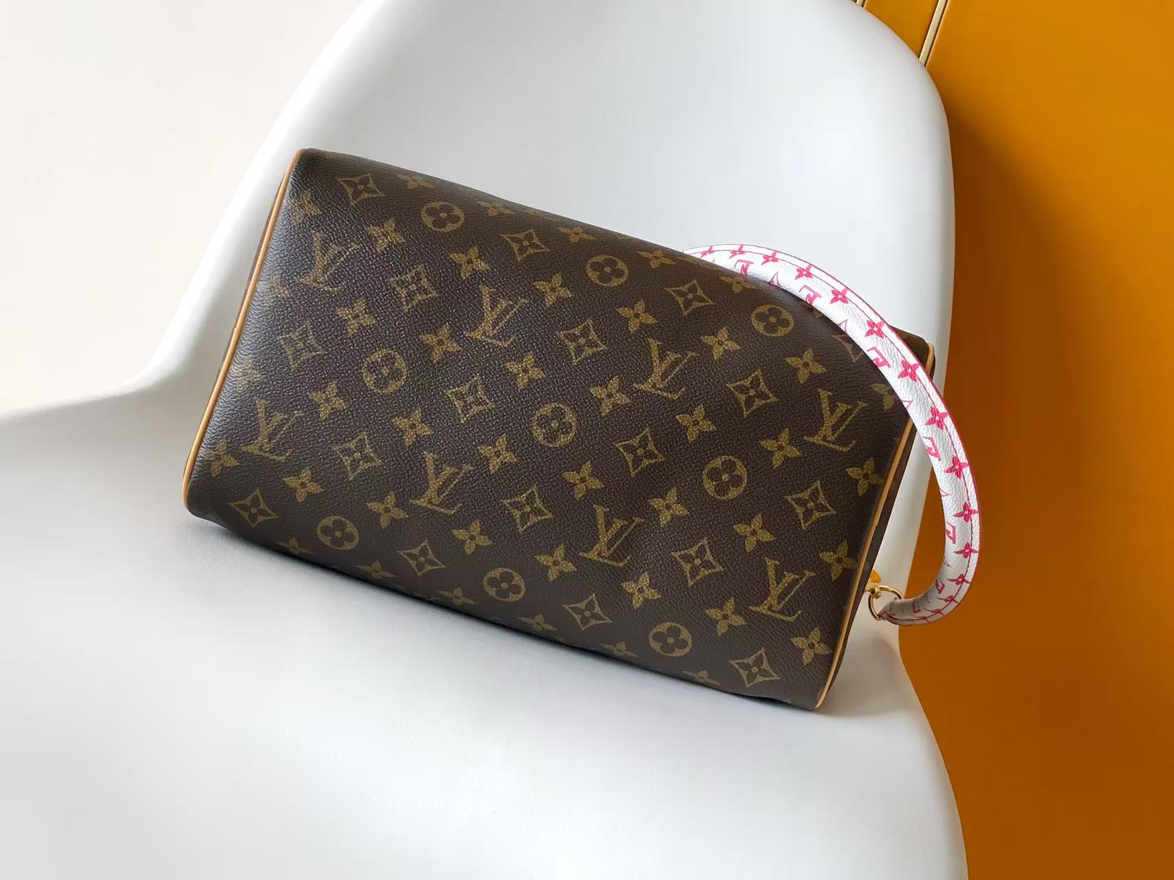 ルイヴィトン ハイブランド ナノスピーディ モノグラム ブラウン トランク風チャーム付 ボストンバッグ_5