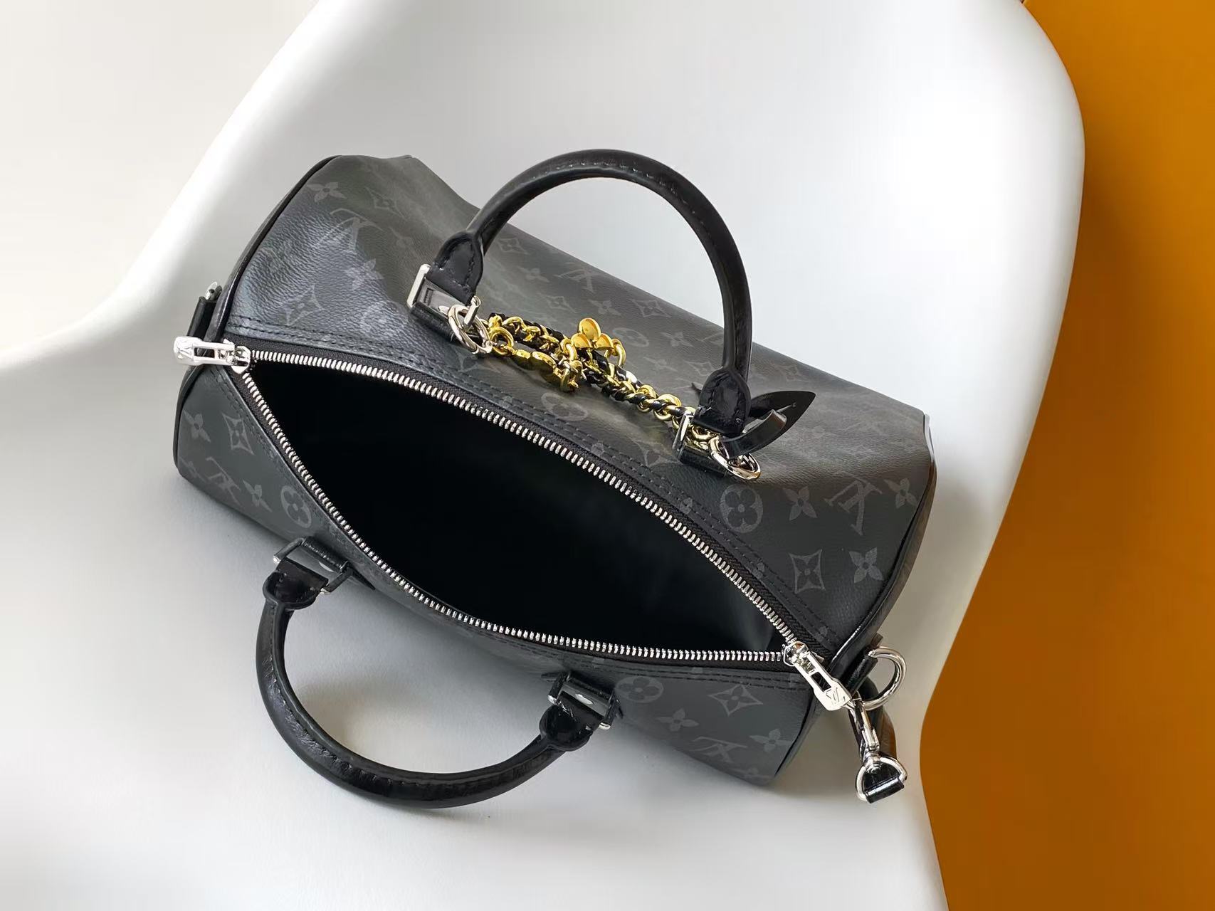 ルイヴィトン 並行輸入品 ナノスピーディ モノグラムエクリプス ブラック チェーン装飾 ミニボストンバッグ_7