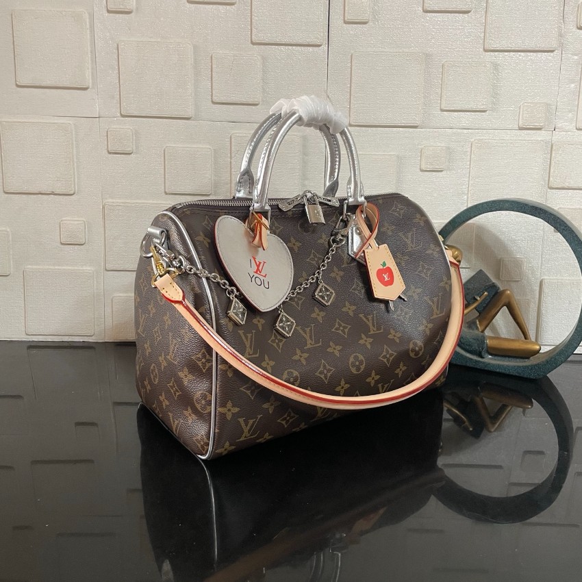 ルイヴィトン スーパーコピー ナノスピーディ モノグラム チャーム付き ミニボストンバッグ ブラウン レディース 売れ筋_7