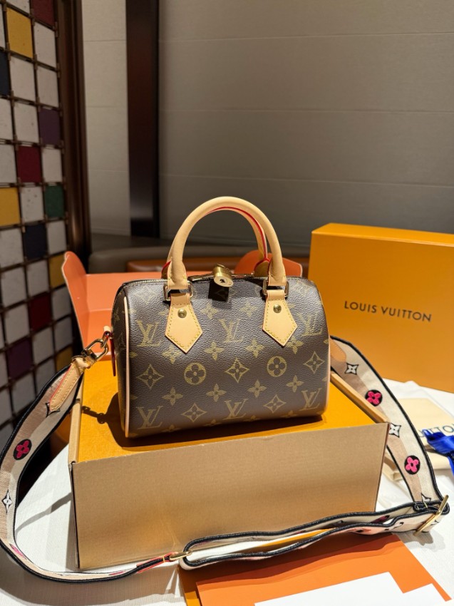ルイヴィトン コピー ナノスピーディ モノグラム コンパクトフォルム ハンドバッグ ブラウン レディース_6