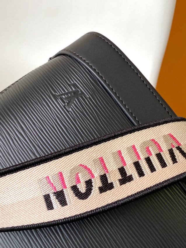 ルイヴィトン スーパーコピー 届く ナノスピーディ エピレザー ロゴストラップ付き ミニハンドバッグ ブラック レディース 通販_9