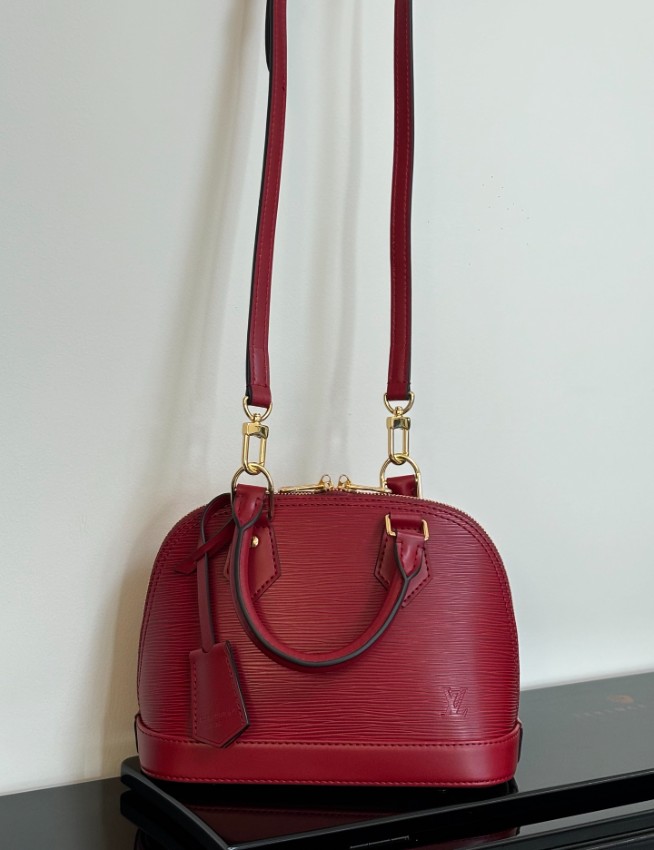 ルイヴィトン コピー ナノスピーディ エピレザー 半円フォルム ミニボストンバッグ レッド レディース おすすめ_4