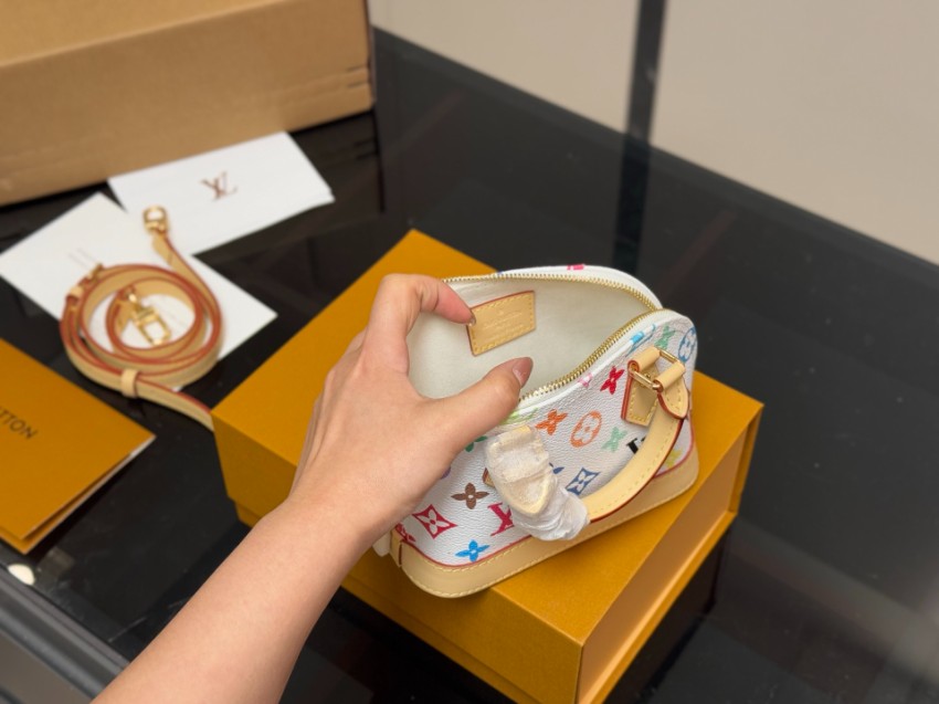 ルイヴィトン n級品 ナノスピーディ マルチカラー モノグラム ミニバッグ ホワイト レディース 売れ筋_5