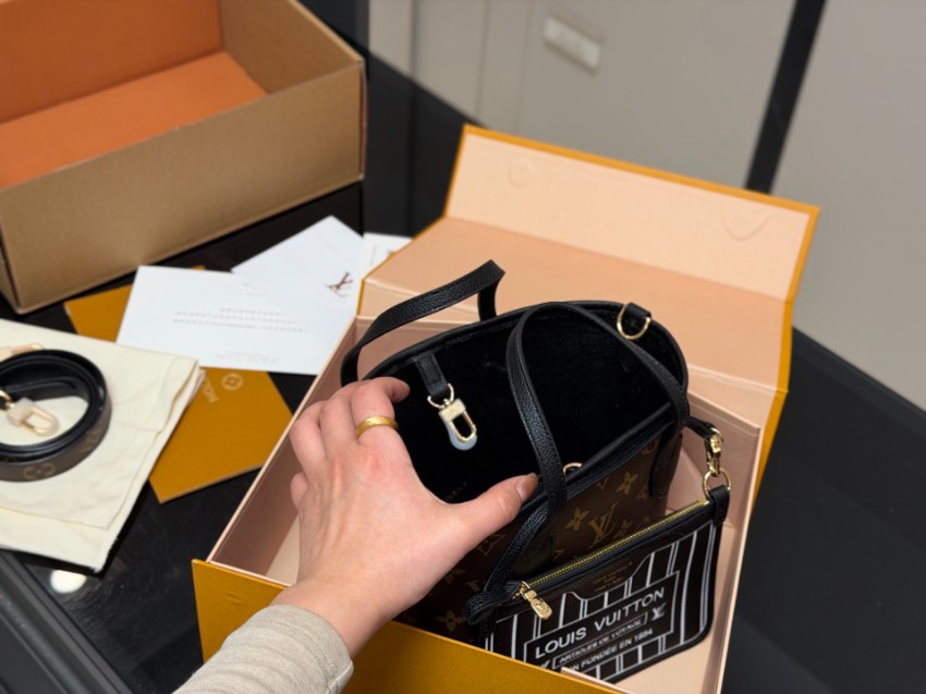 ルイヴィトン 並行輸入品 ナノスピーディ モノグラム ミニトートバッグ ブラック レディース おすすめ_9