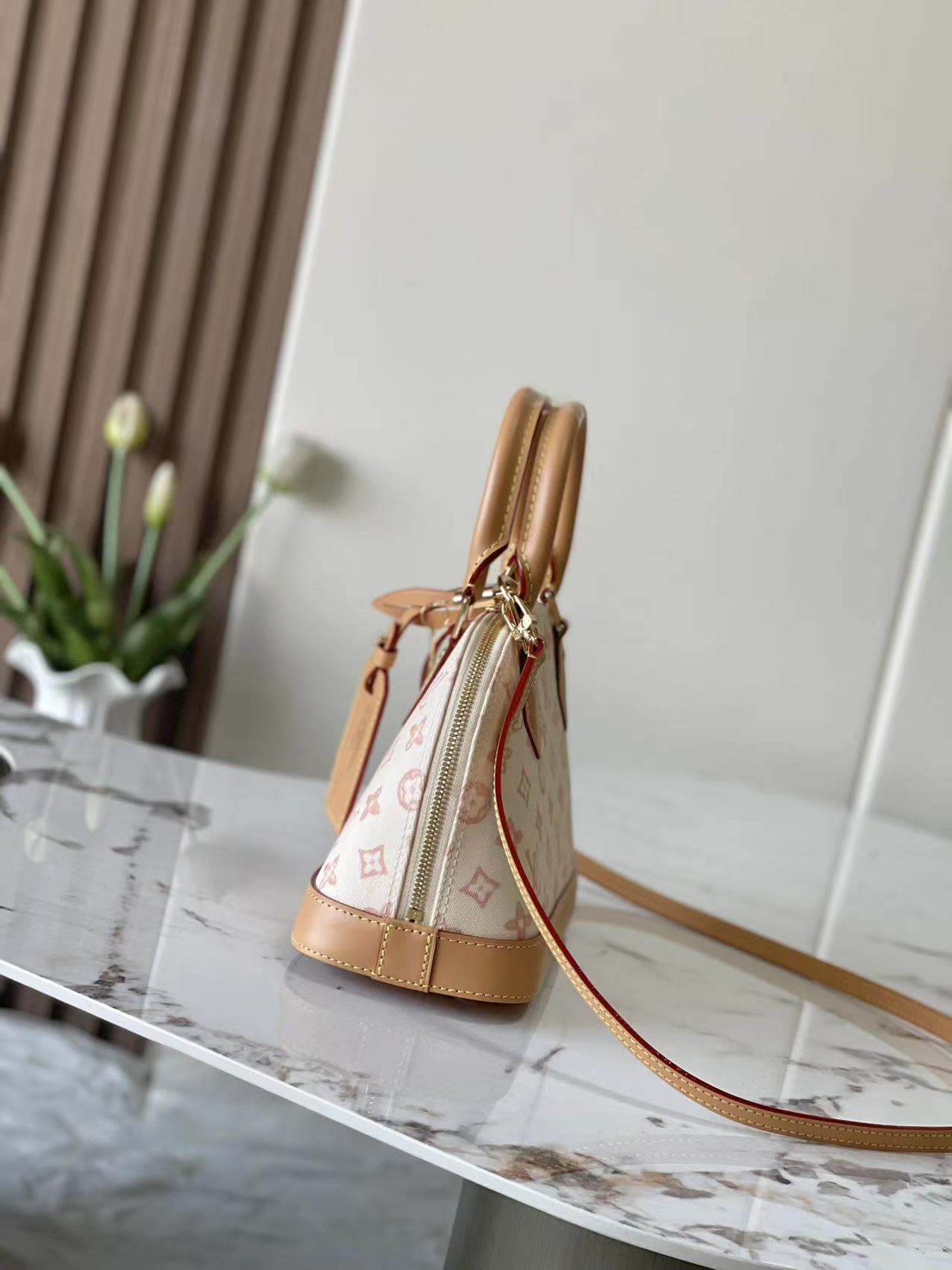 ルイヴィトン スーパーコピー ナノスピーディ モノグラムジャカード レザーコンビ ミニバッグ ホワイトピンク レディース定番_1