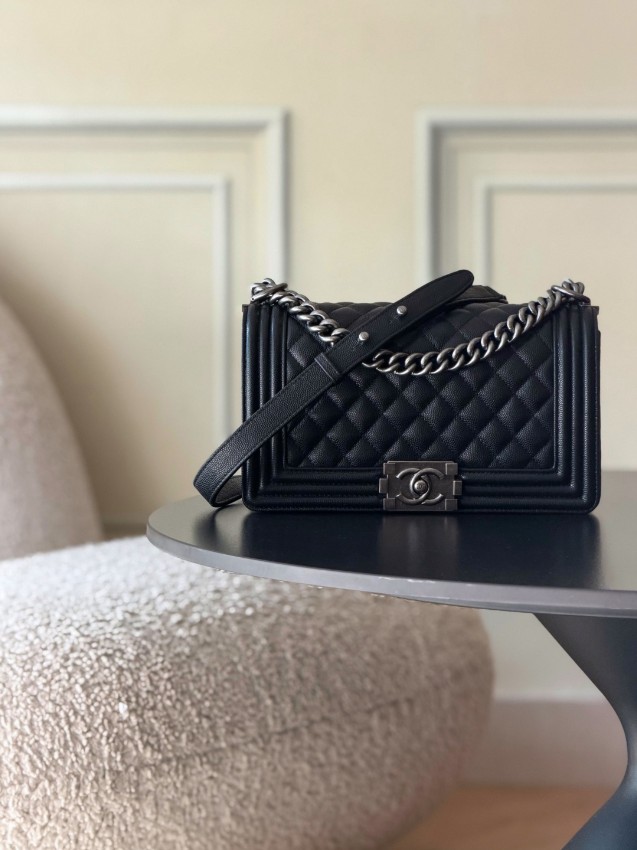 シャネル スーパーコピー ボーイシャネル チェーンショルダーバッグ ブラック レザー ミニバッグ 人気モデル_5