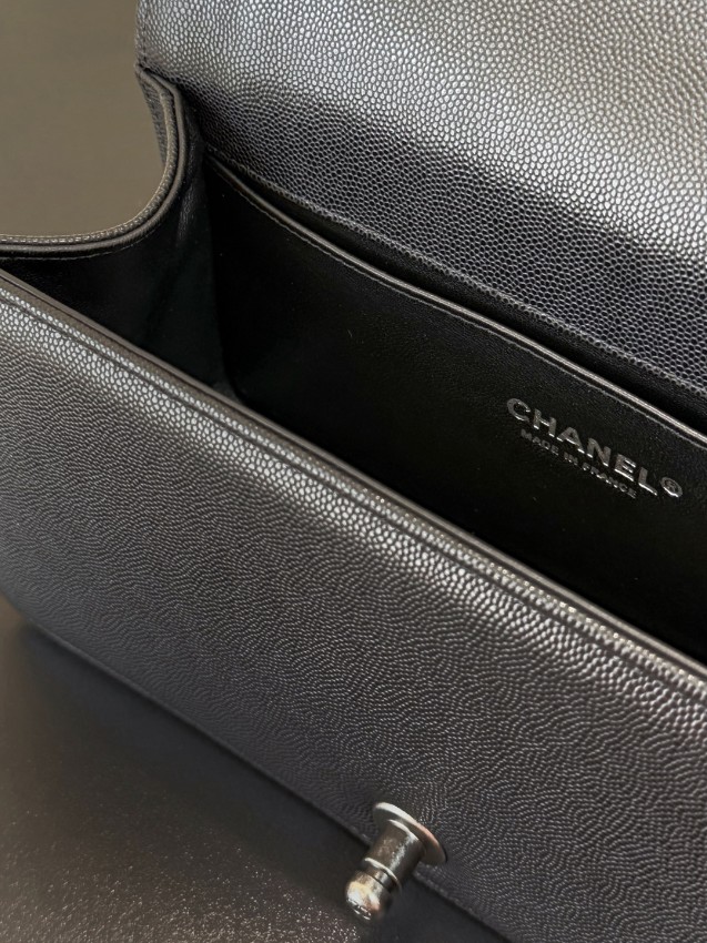 シャネル スーパーコピー ボーイシャネル チェーンショルダーバッグ ブラック レザー ミニバッグ 人気モデル_9