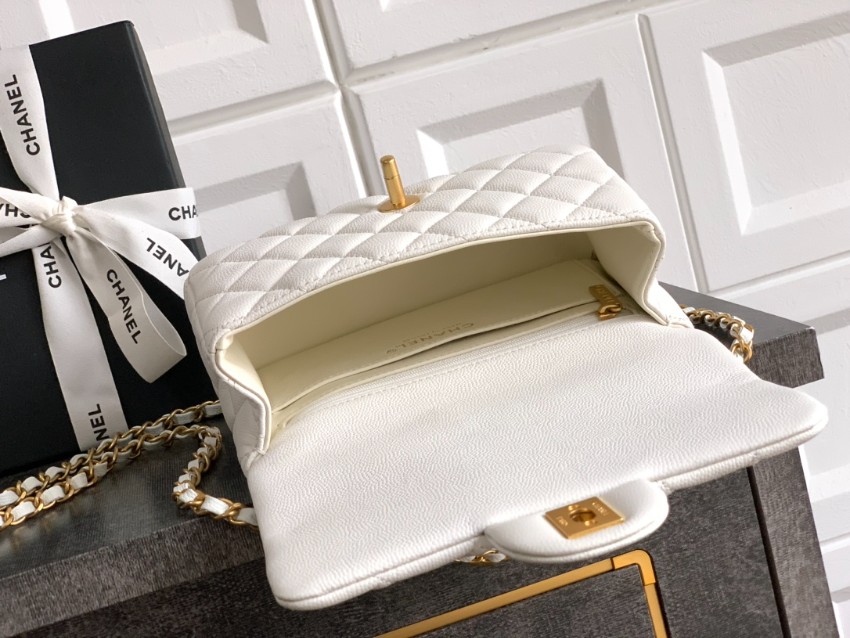 シャネル n級品 クラシックフラップ 2WAYミニバッグ ホワイト キルティング 通販 AS5701_6
