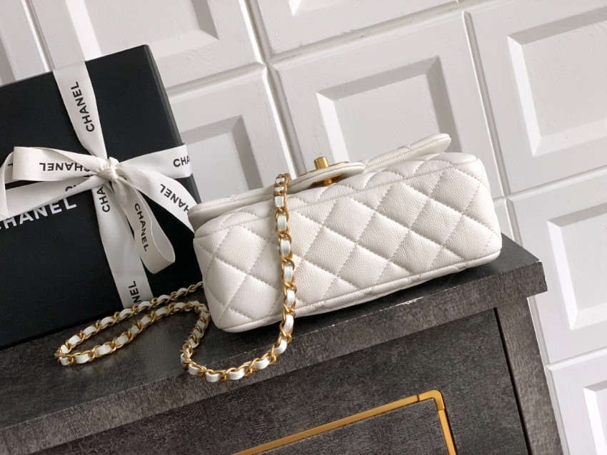 シャネル n級品 クラシックフラップ 2WAYミニバッグ ホワイト キルティング 通販 AS5701_7