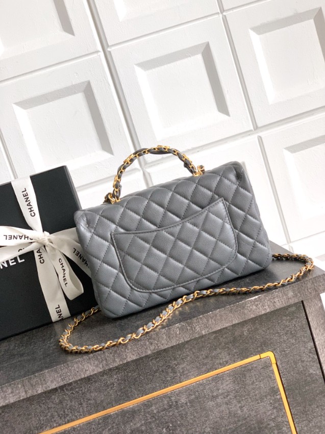 シャネル n級品 クラシックフラップ ミニボストンバッグ グレー キルティング加工 上品金具_3